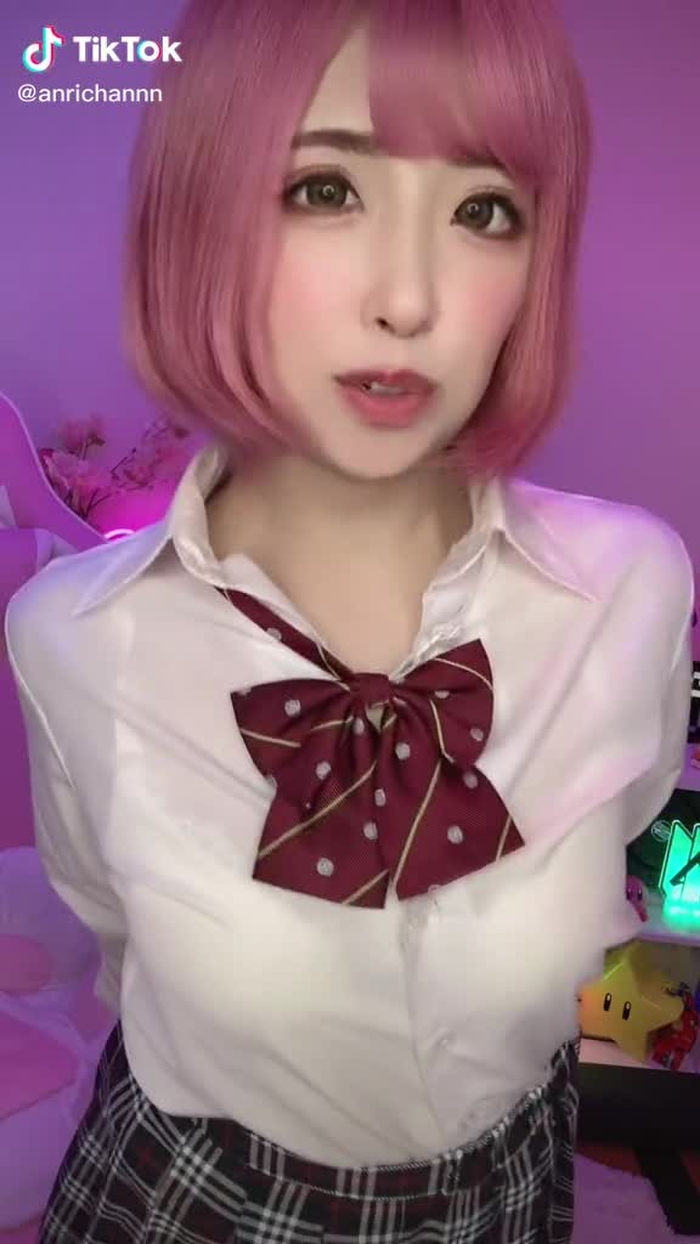 どのあざとさが好き？😘#制服 #TikTok #あざとい #ダンス #fypシ