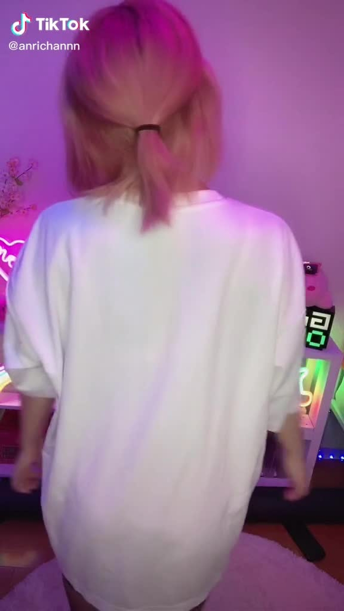え、また透けてるって？？#透けてる #むちむち #Tシャツ #fypシ