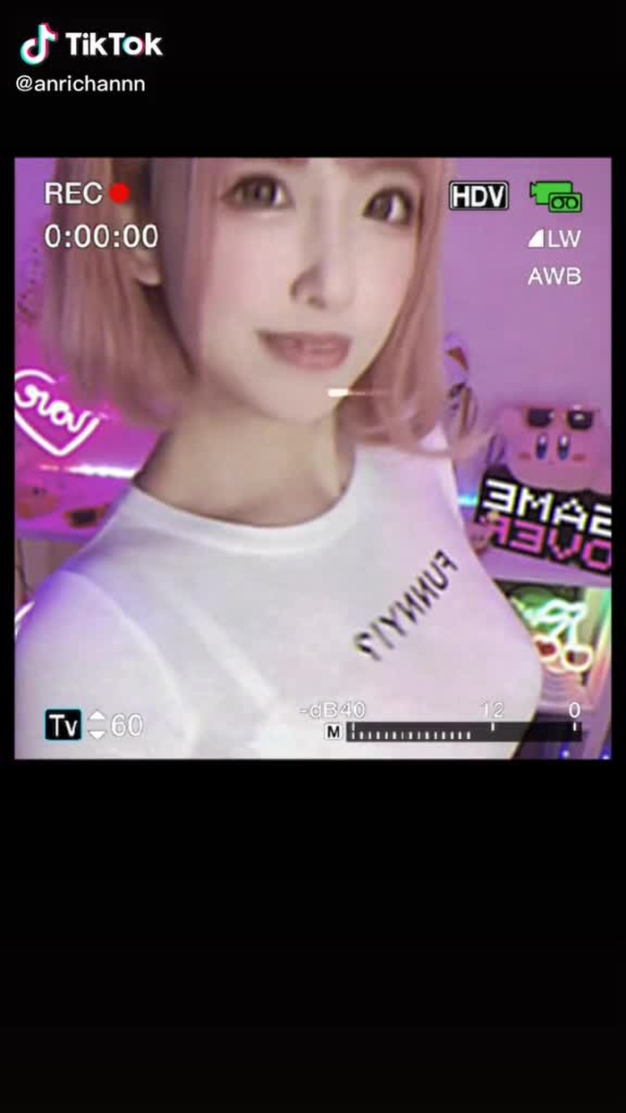 このTシャツ好き？？🥰#むちむち #ダンス動画 #透けてる #fypシ