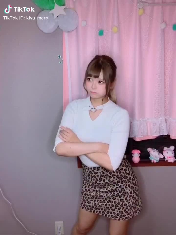 ちょっと透けてるけど気にしないでください笑#tiktokハロウィン #だんだん近くなる