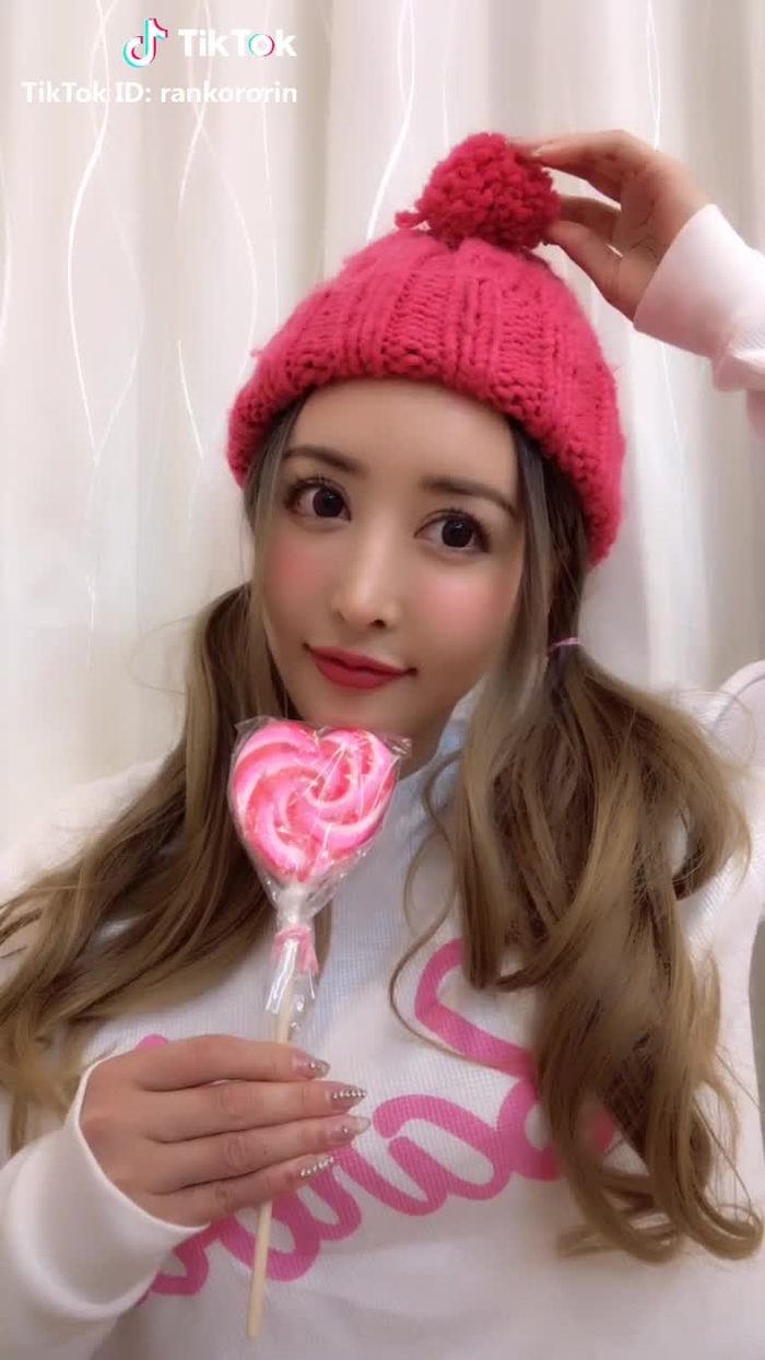 今更の #バービーチャレンジ  #barbiechallenge 🎀バービー苺ビュッフェに行ってきたよ🌈 💕