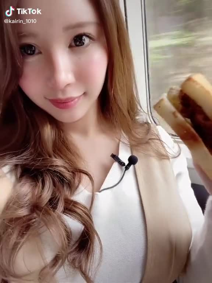 カツサンドがだぁいすきよ〜♡