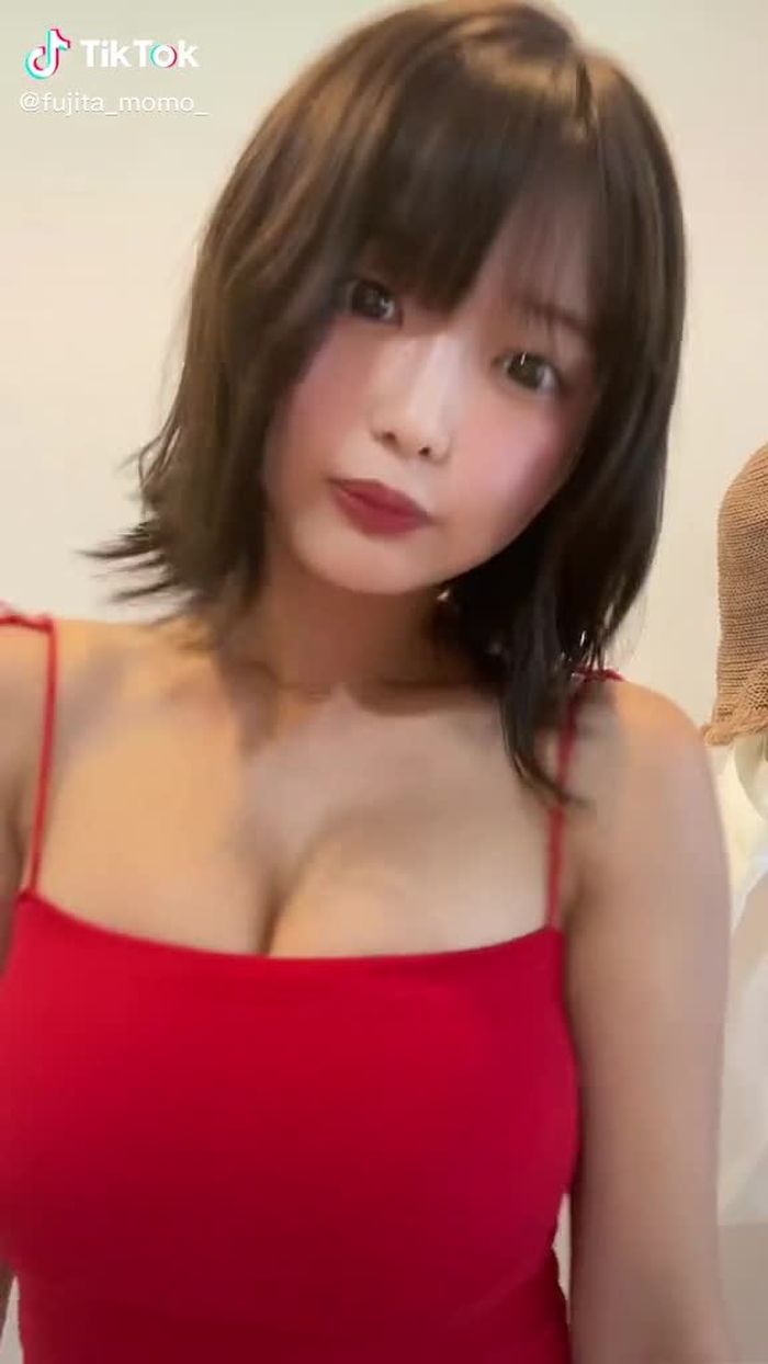 TikTok (ティックトック) で 藤田もも (@fujita_momo_) の動画を見る 13