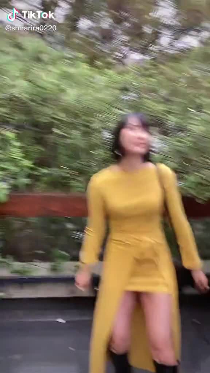 この洋服どうですか？