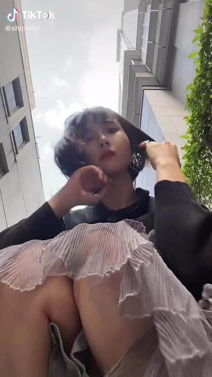 りら撮り#白雪りら#腰ふりダンスのお姉さん#腰ふりお姉さん#おすすめ載りたい