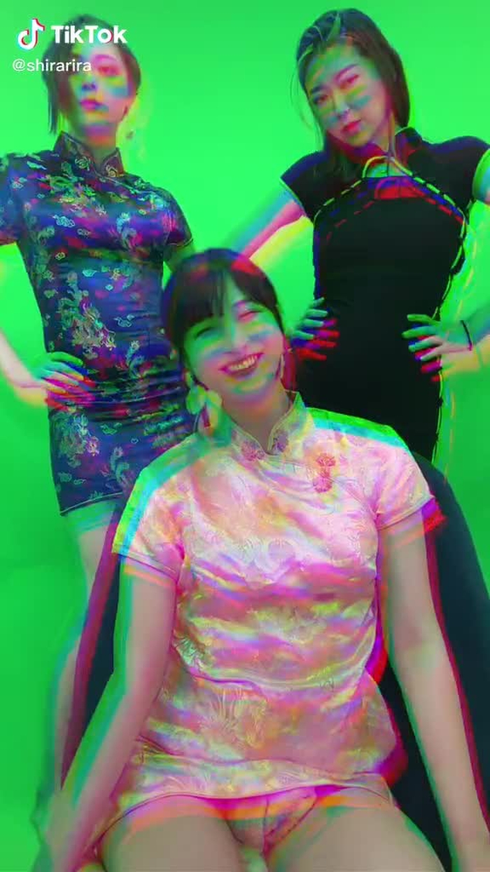 みんなに見えるって言われたので#隠し#腰ふりダンスのお姉さん