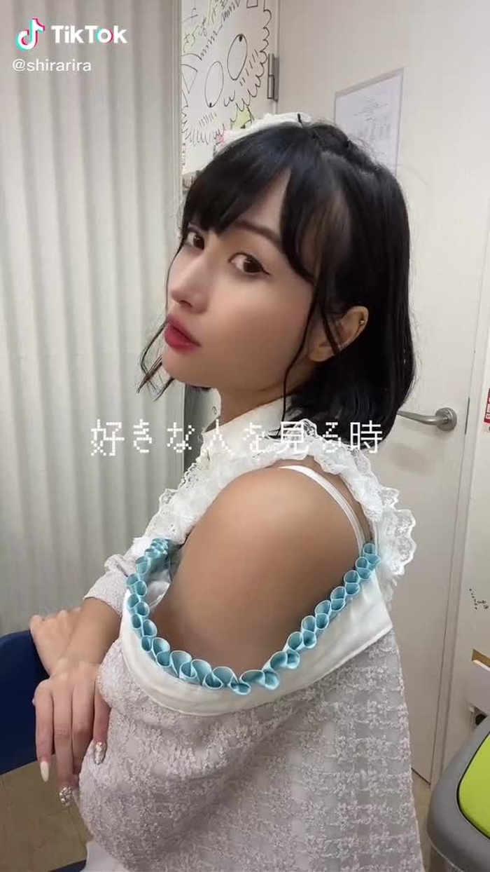 自然とこうなるからあざとい？