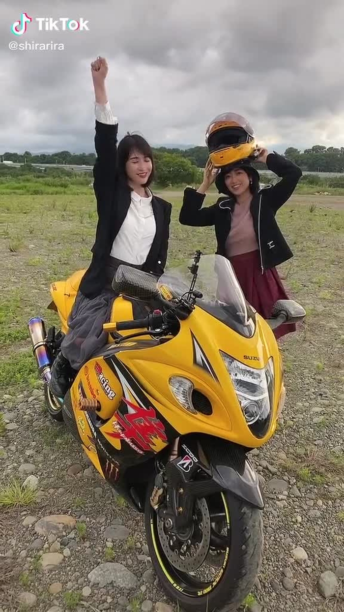 仕事でした(え？なんの仕事？)#当たった人いるかな#大喜利じゃないよ