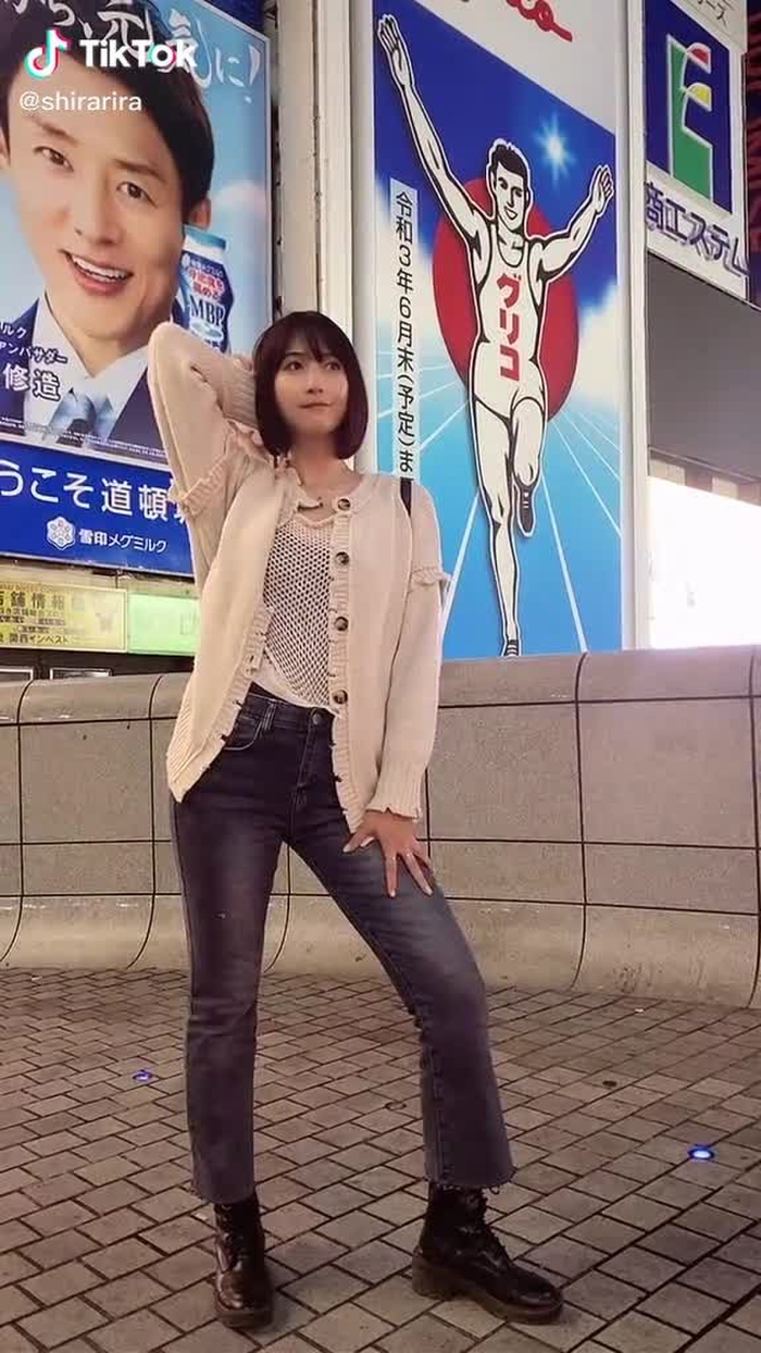 大阪の誰もいない深夜1時に踊るお姉さん#腰ふりダンスのお姉さん #おすすめのりたい#おすすめに載りたい #どこでしょう