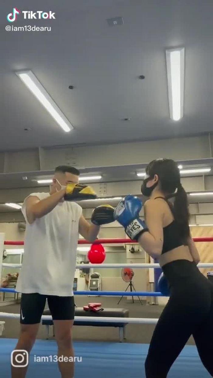 ボクシング女子は好きですか❓　#ボクシングエクササイズ　#boxing #fyp