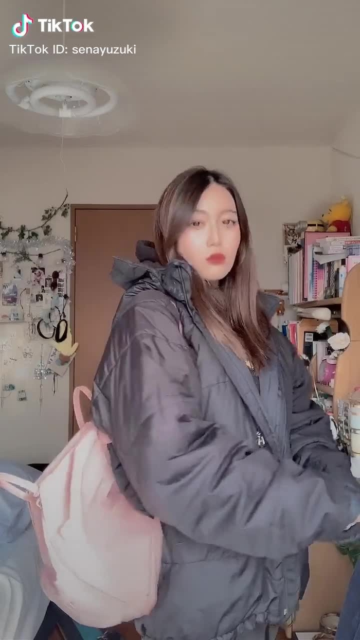 ready for part time job( ´ u ` ) black outfit is comfy for me #fyp #foryou #foryourpage