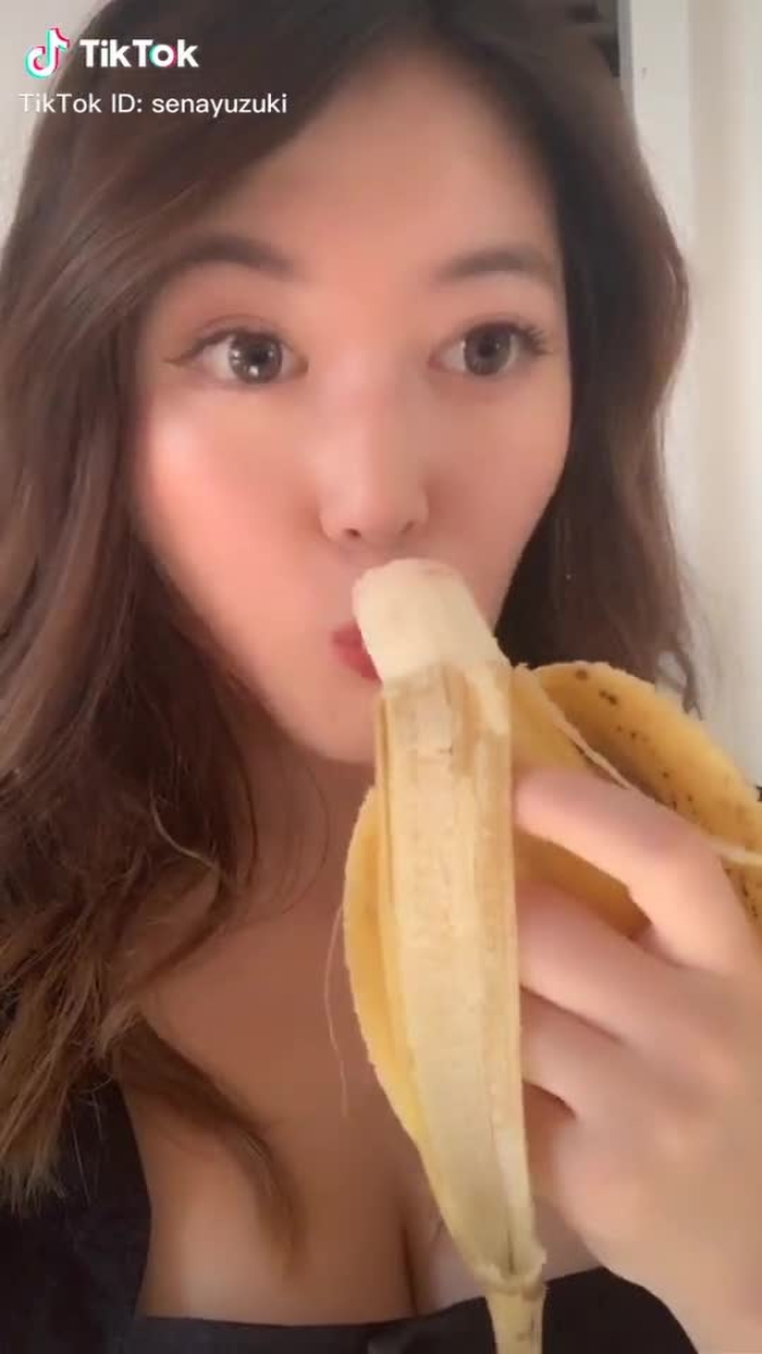have to workout (　ﾟдﾟ　) 日本帰国までに痩せへんがな　#いっぱい食べる君が好き　#fyp #asian #foryou