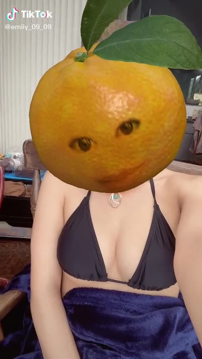 #みかん食べるだけ