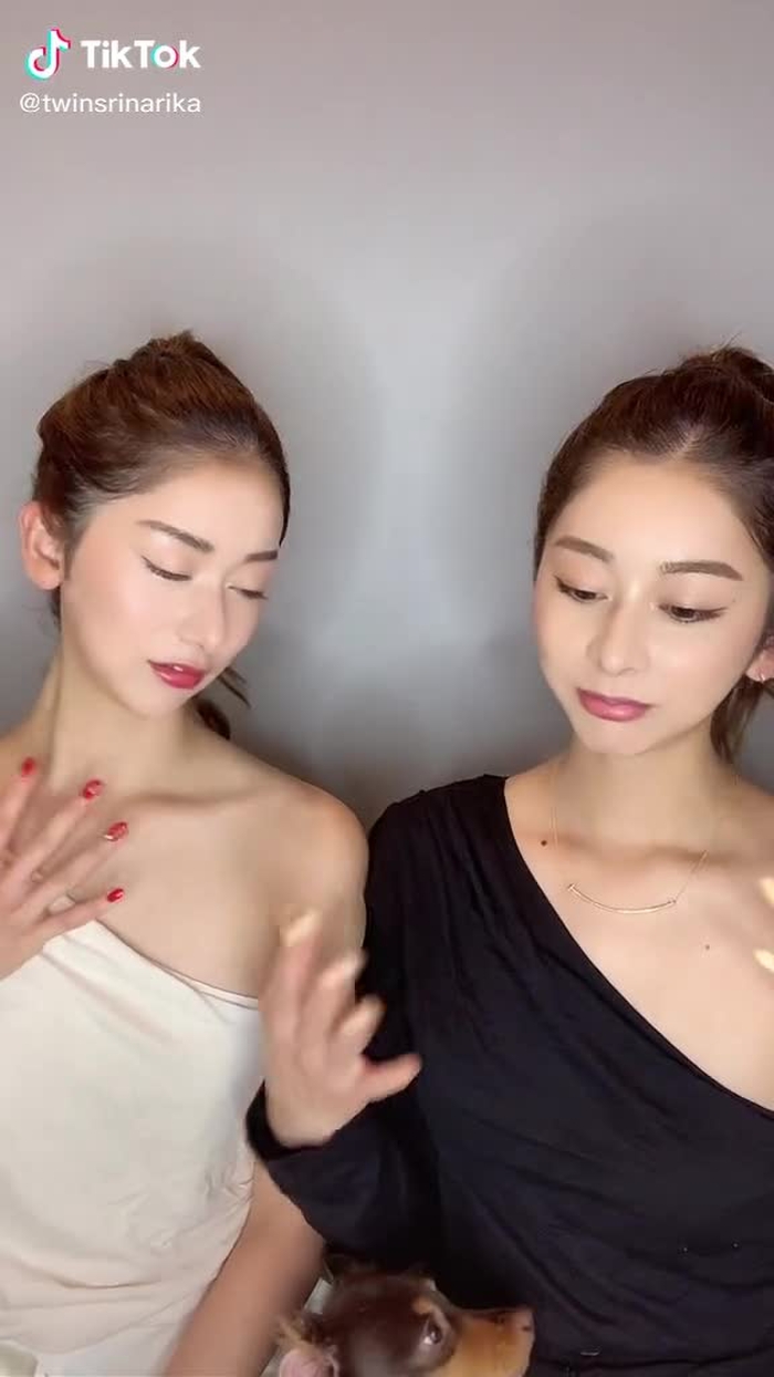 #双子 #双胞胎 #りなりか #おそろコーデ