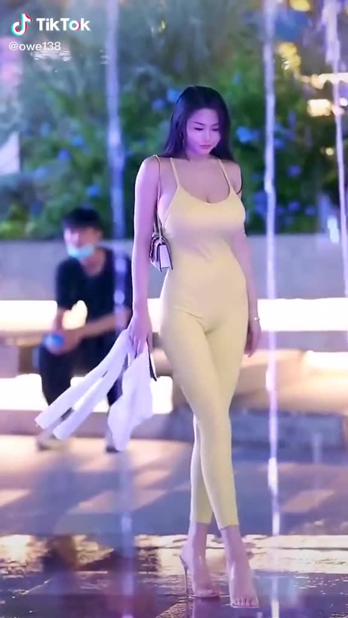 #model #tiktok #beauty #fyp #girl #dance 5