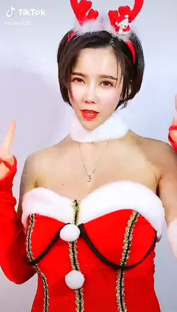 #duet #perfectgifts #model #tiktok #girl