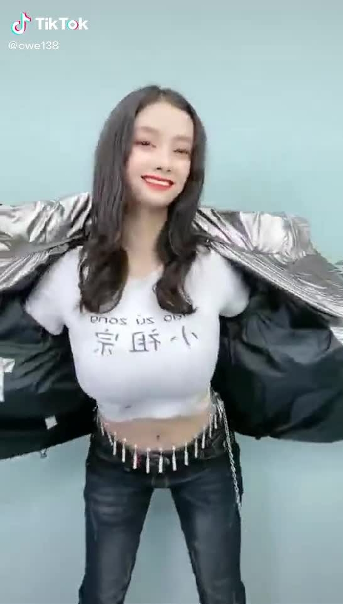 #beauty #model #dance #girl #fyp #tiktok #foryou 19
