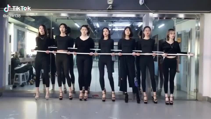 #beauty #model #dance #girl #fyp #tiktok #foryou 22