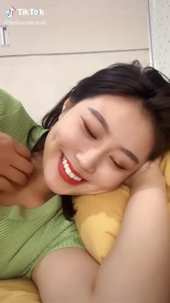 一起来聊天吧！#气质女神 #好看的小姐姐