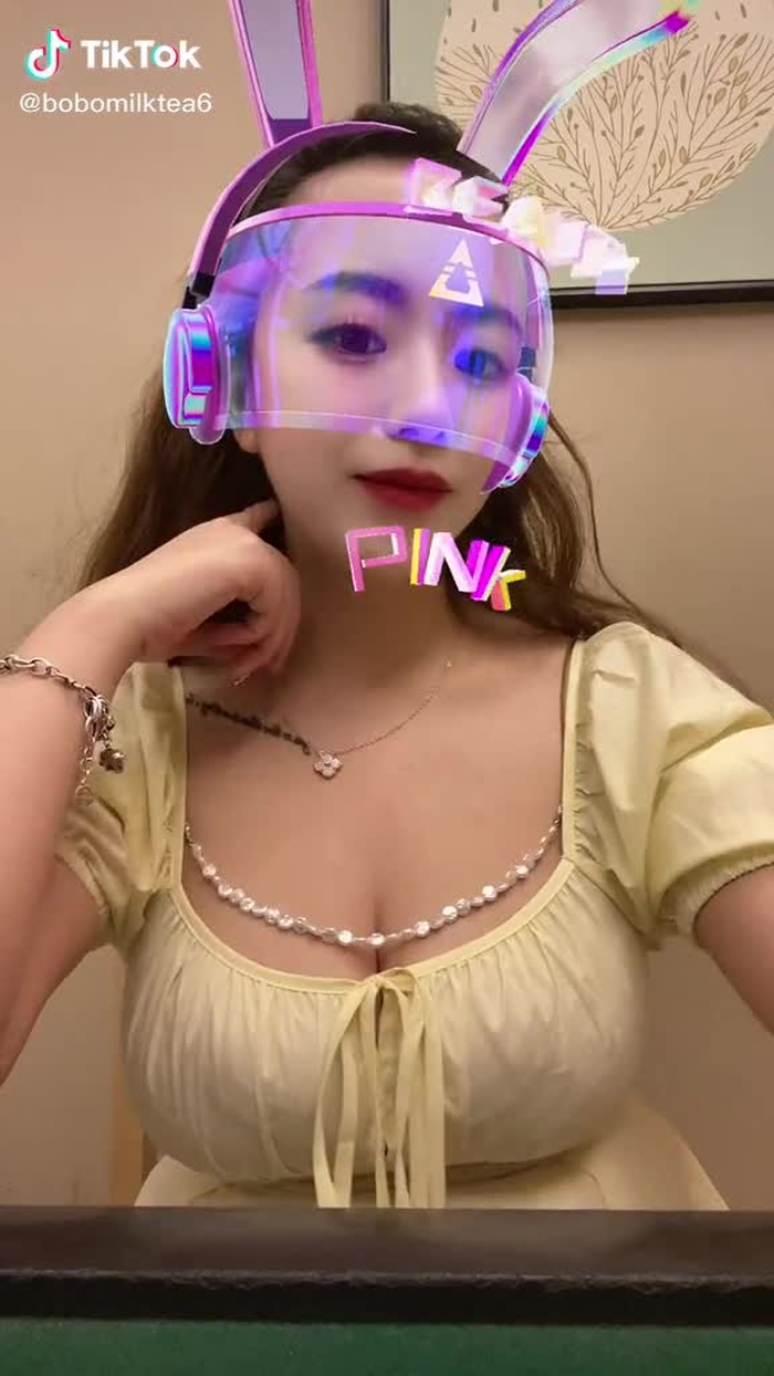 #好看的小姐姐 #气质女神 性感可爱不分家！