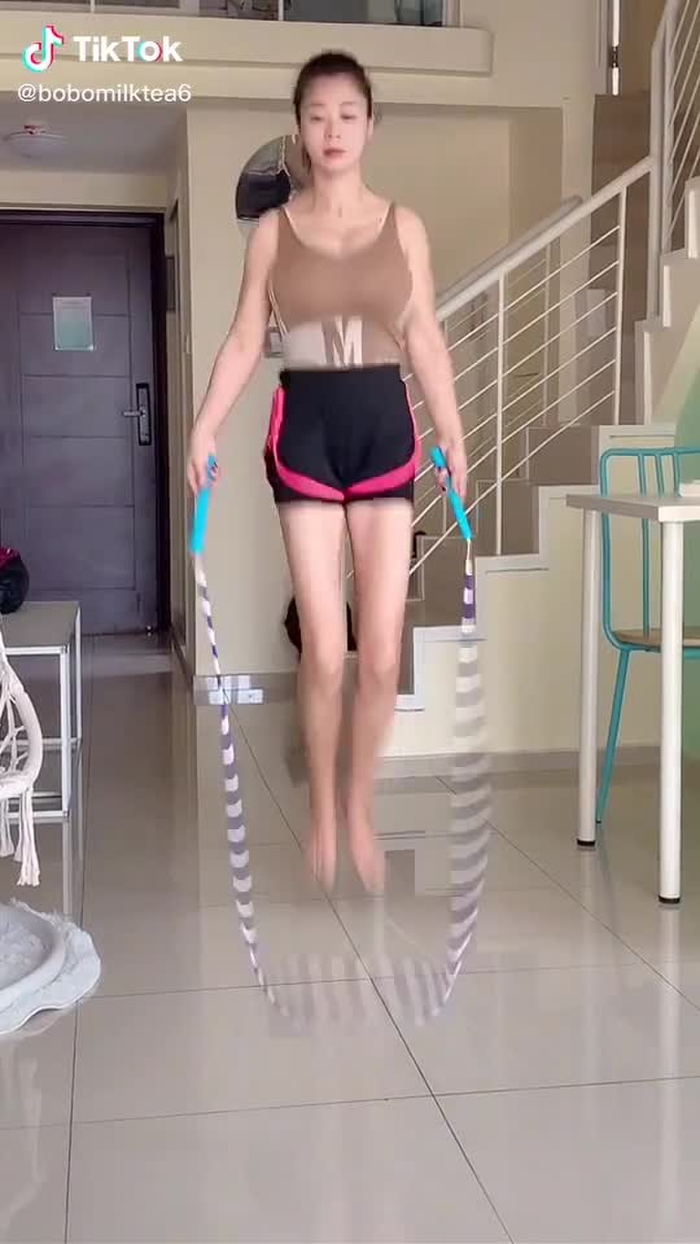 今天也要运动健身哦#运动 #跳绳