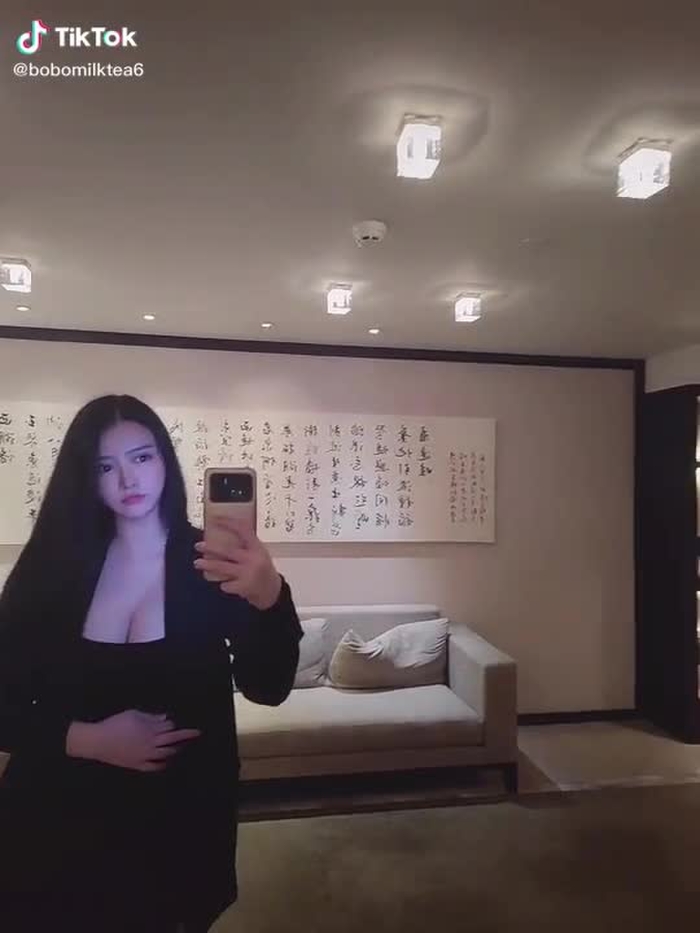 小鱼❤主页关注我 (@bobomilktea6) on TikTok 16