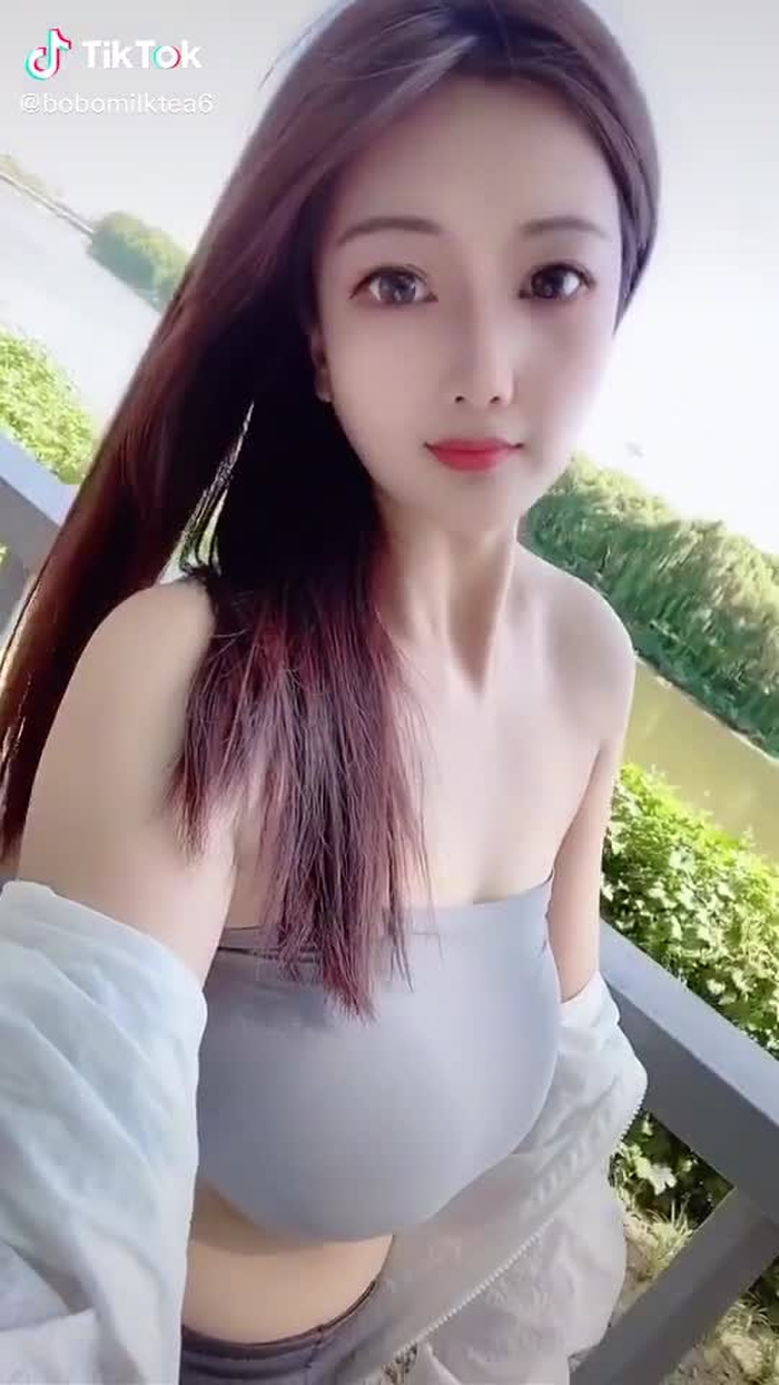 早上起来健身跑步啦。一级一个人也可以过得很精彩#运动 #跑步