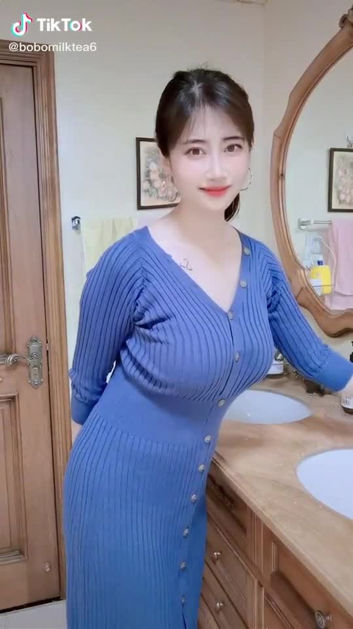 交个朋友吧！#纯欲天花板 #蓝色战衣