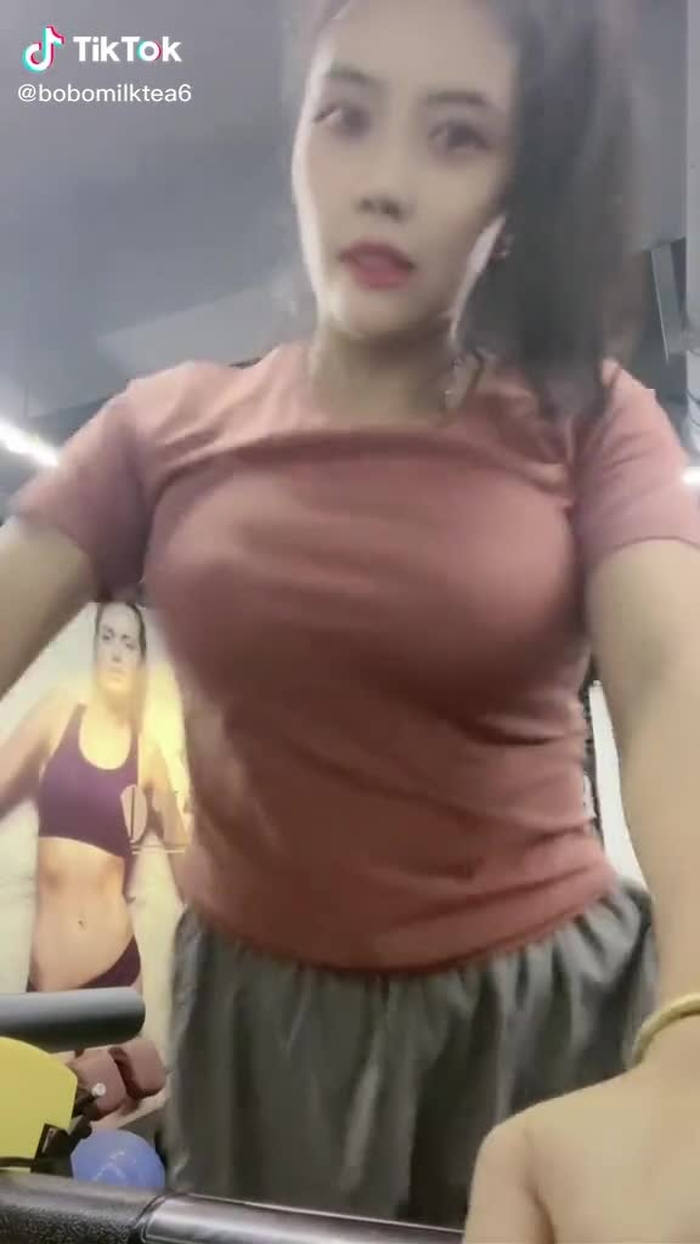 #健身女孩 一起來跑步🏃🏻