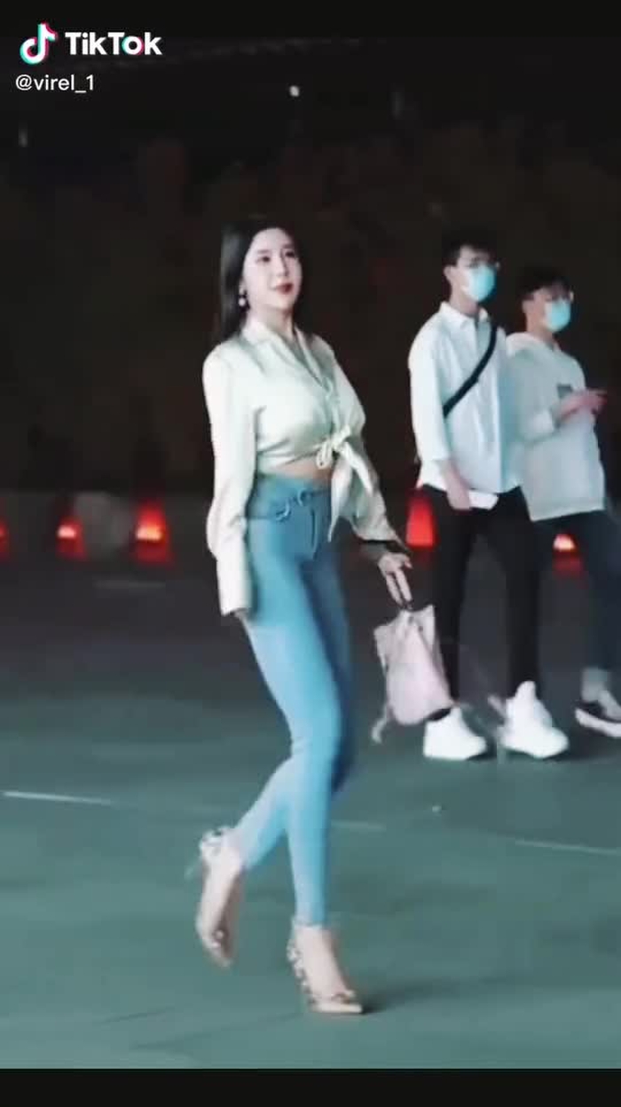 Asian beauty queen 8