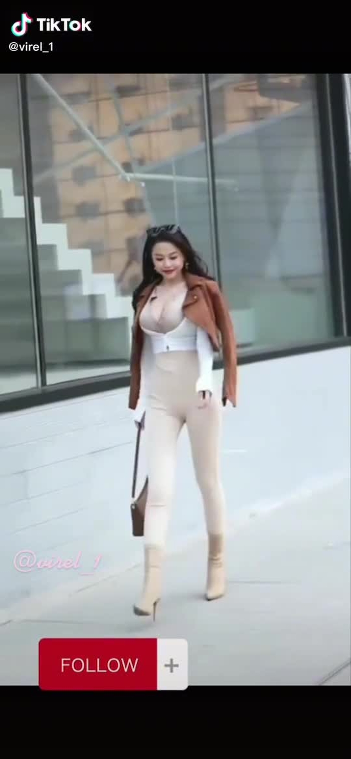Asian beauty queen 👸 18