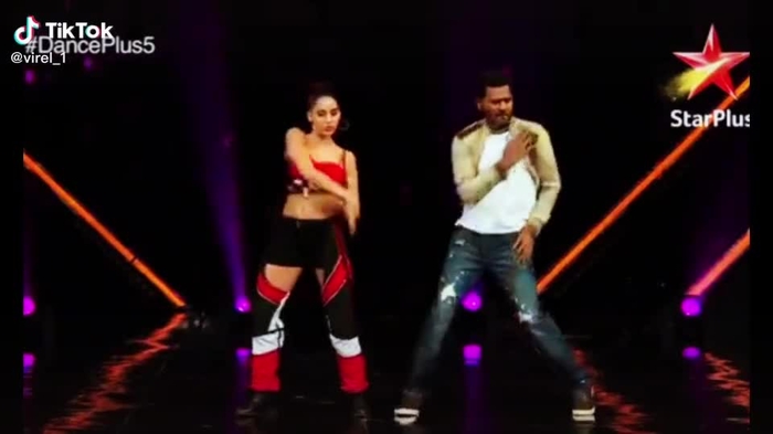 Garmi 🔥#foryoupage #foryou #norafatehi #viral #viralvideo