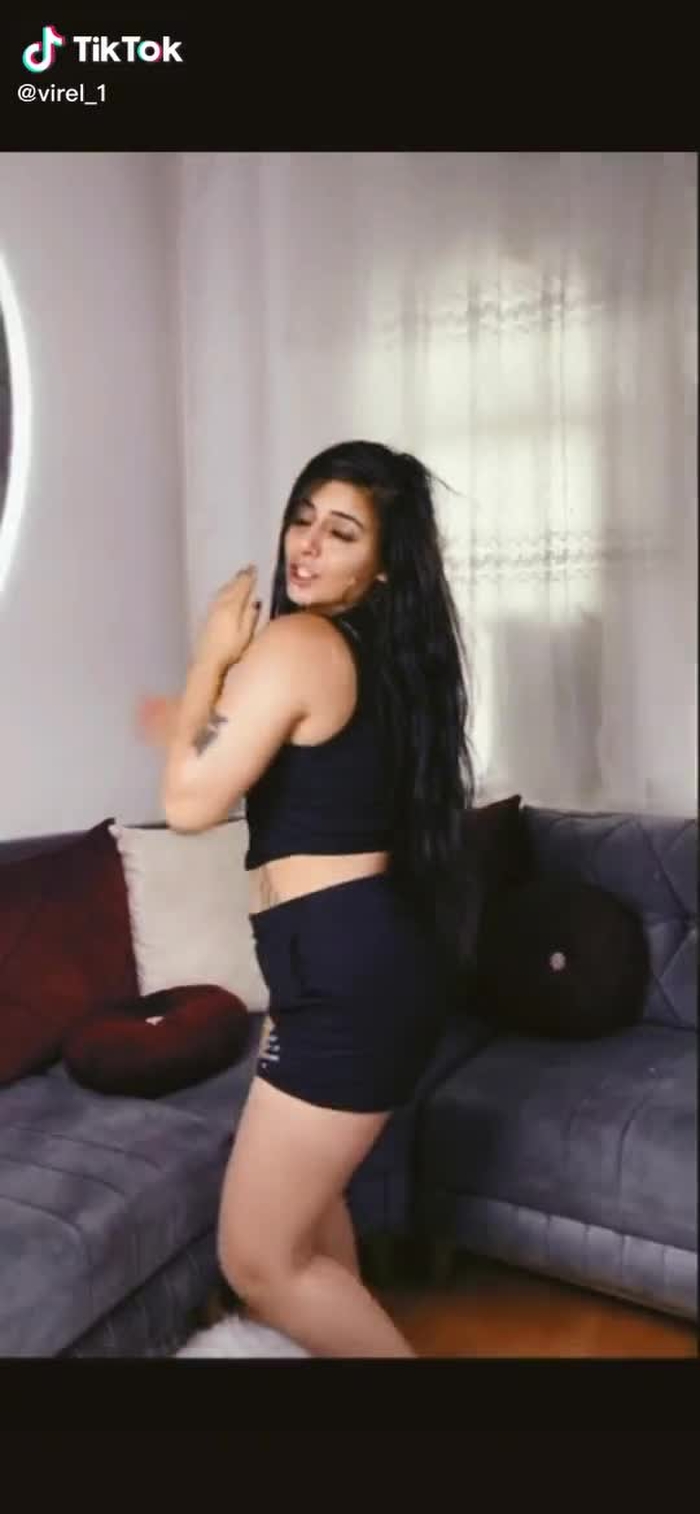 #foryoupage #fyp #hotgirl #viralvideo #fypシ #tiktoker