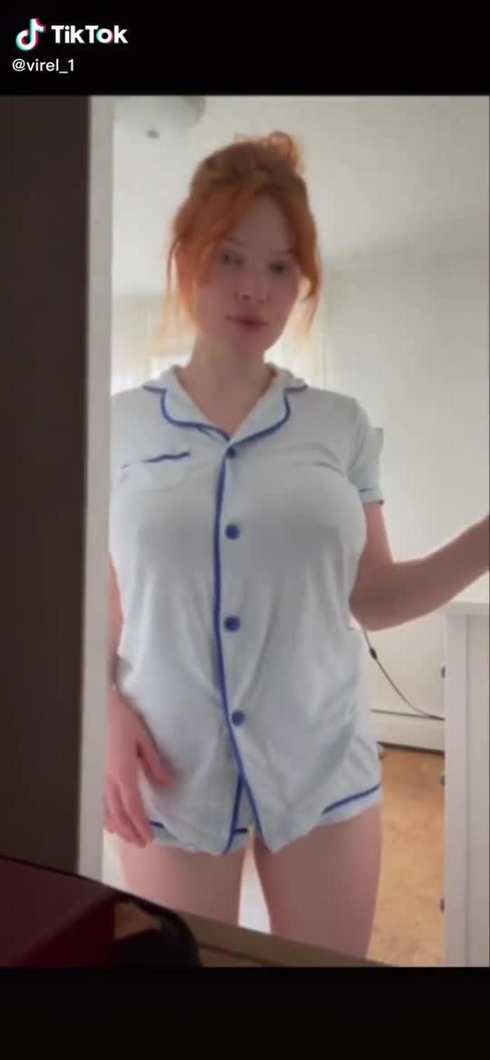 So hot 🔥#foryoupage #fyp #trending #viralvideo #fypシ #tiktoker #🔥