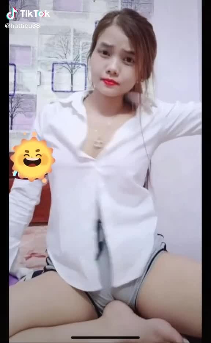 #xuhuongtiktok #xuhuong #gáixinh 4