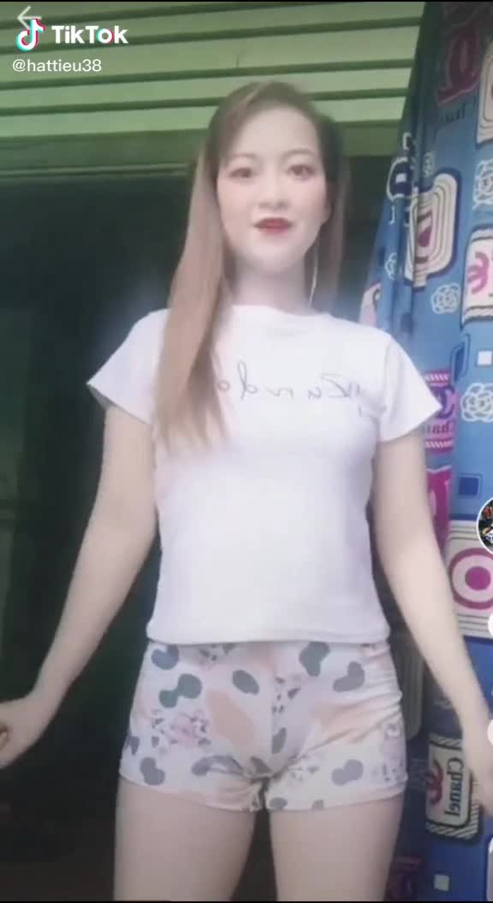 #xuhuong #xuhuongtiktok #gáixinh