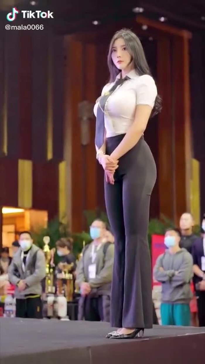 Wow 😯 #beautifulgirl #goddess #fleshlove #fyp #foryou