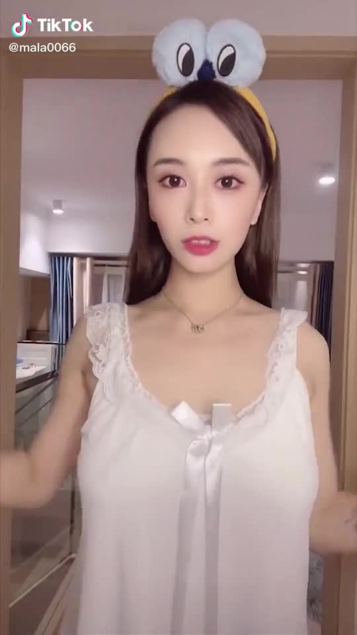 Do you like it ?🥰#beautiful #girl #fyp #foryou #fleshlove #girlfriend