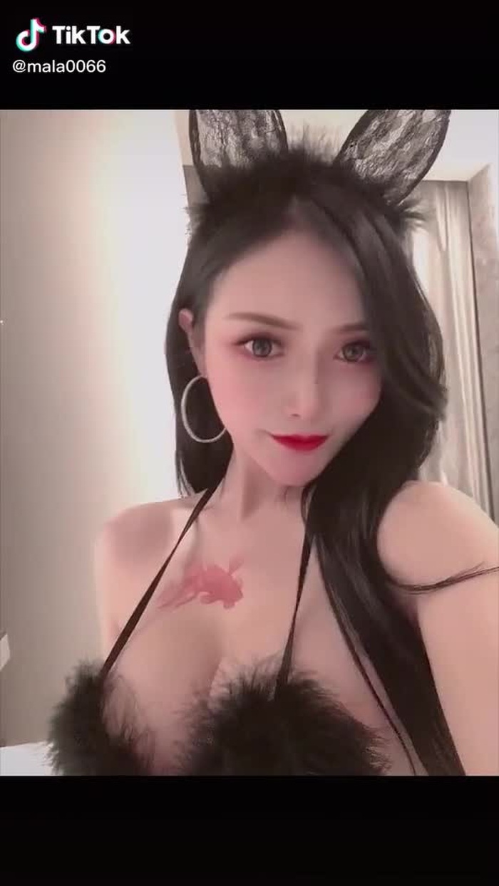 Lucky little cute 💕#beautiful #girl #fyp #goddess #fleshlove #foryou