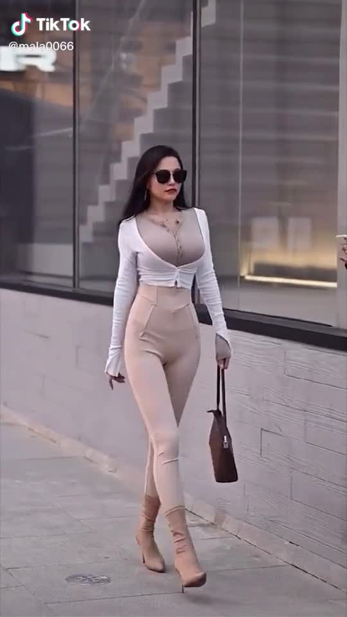 Wow 😮 #beautiful #girls #goddess #fyp #foryou