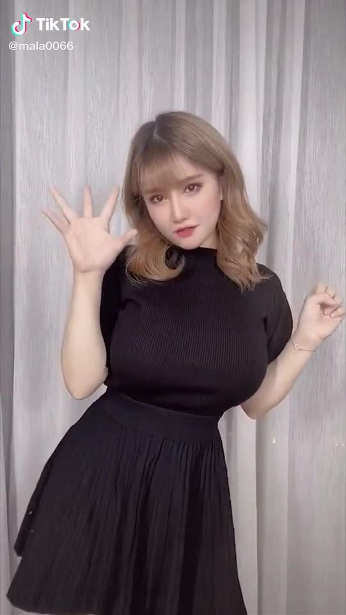 Lovely cat 🥰#foryou #goddess #fyp #girlfriend #girls