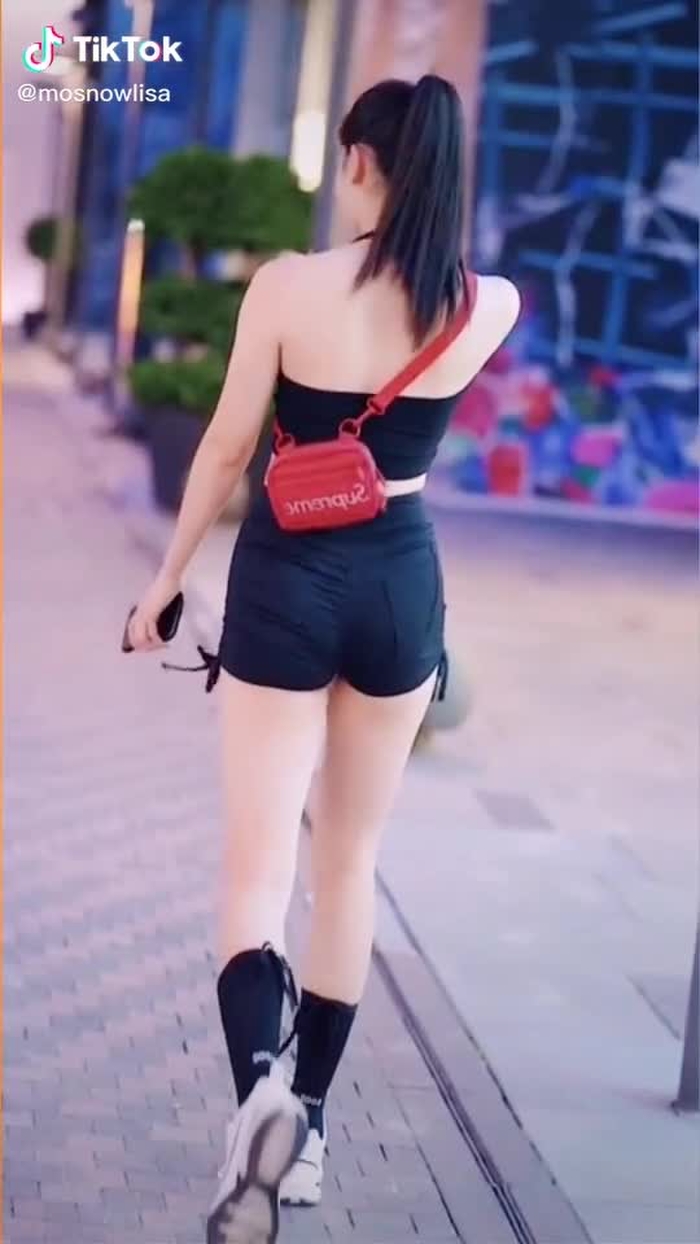 #streetphoto #for #beauty #fashion #girlfriend #foryou #model #beautifulgirl  ❤️Be in love