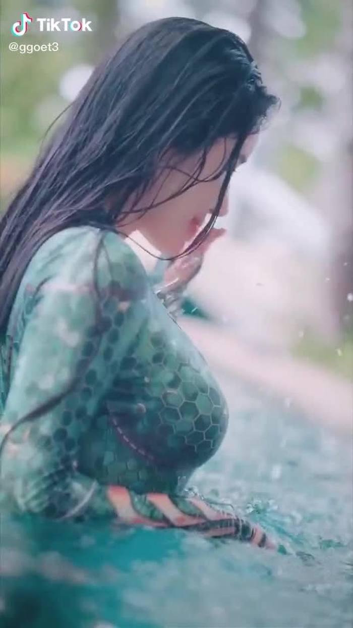 Wow 😯 #beautiful #girl #fyp #fleshlove #foryou