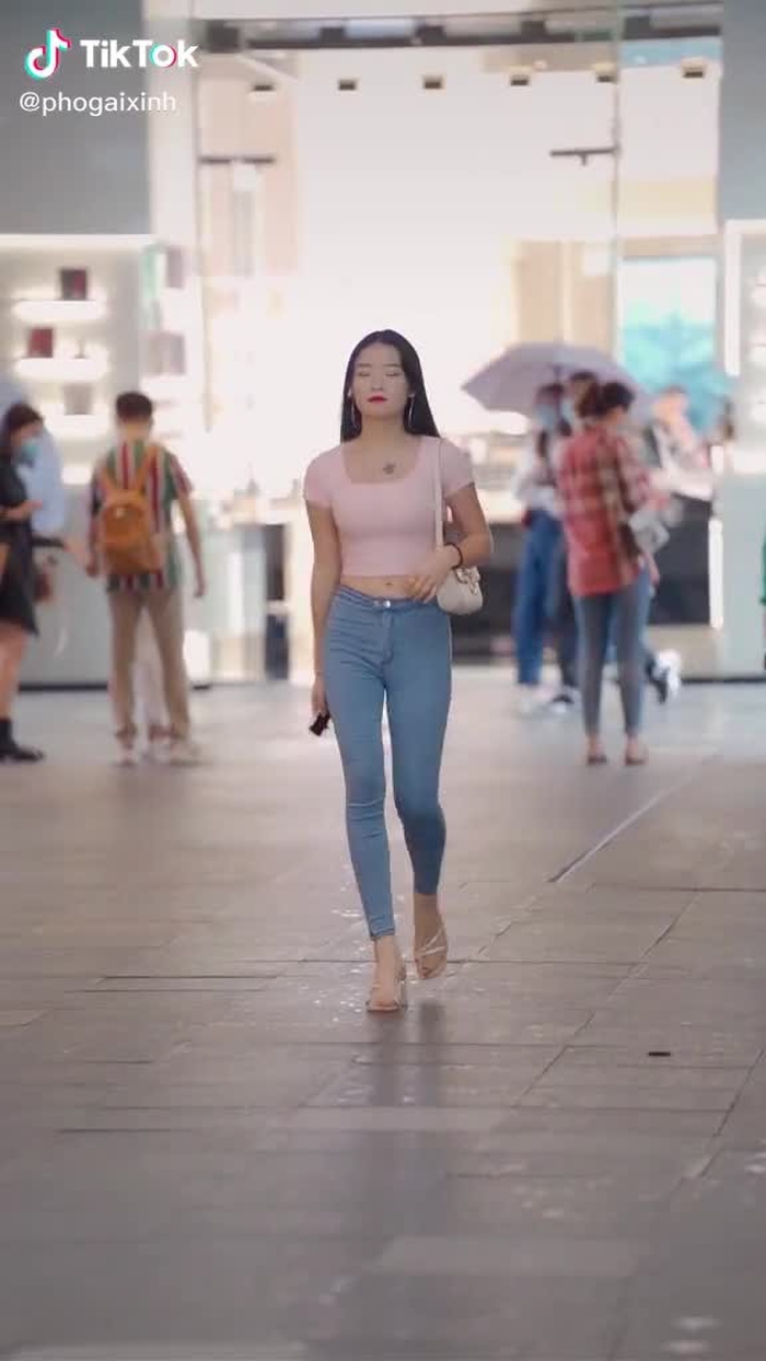 Phố Gái Xinh (@phogaixinh) trên TikTok 4