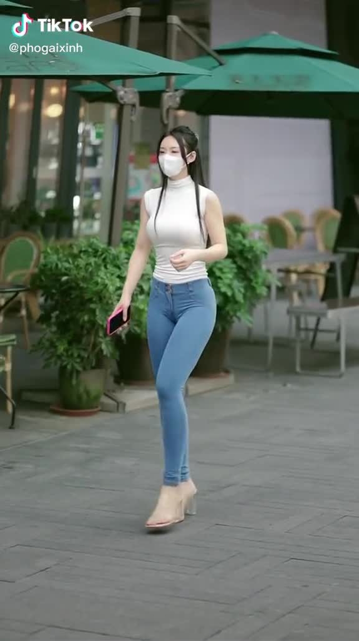 Phố Gái Xinh (@phogaixinh) trên TikTok 10