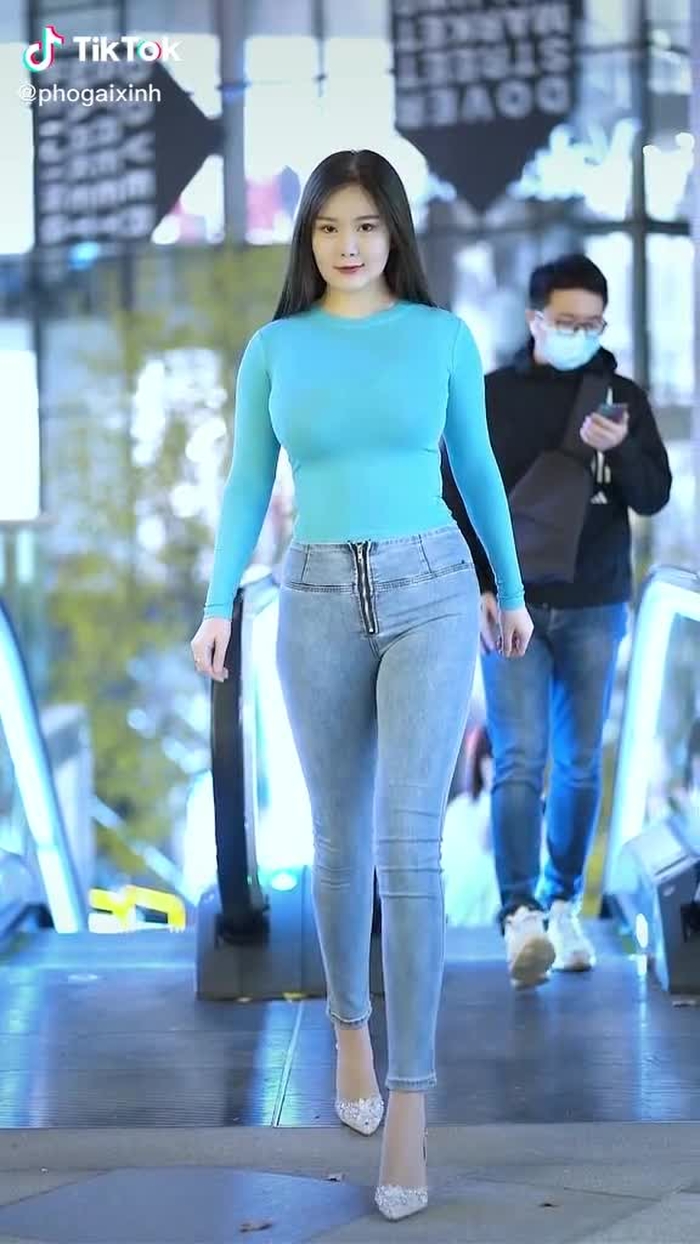 Phố Gái Xinh (@phogaixinh) trên TikTok 31