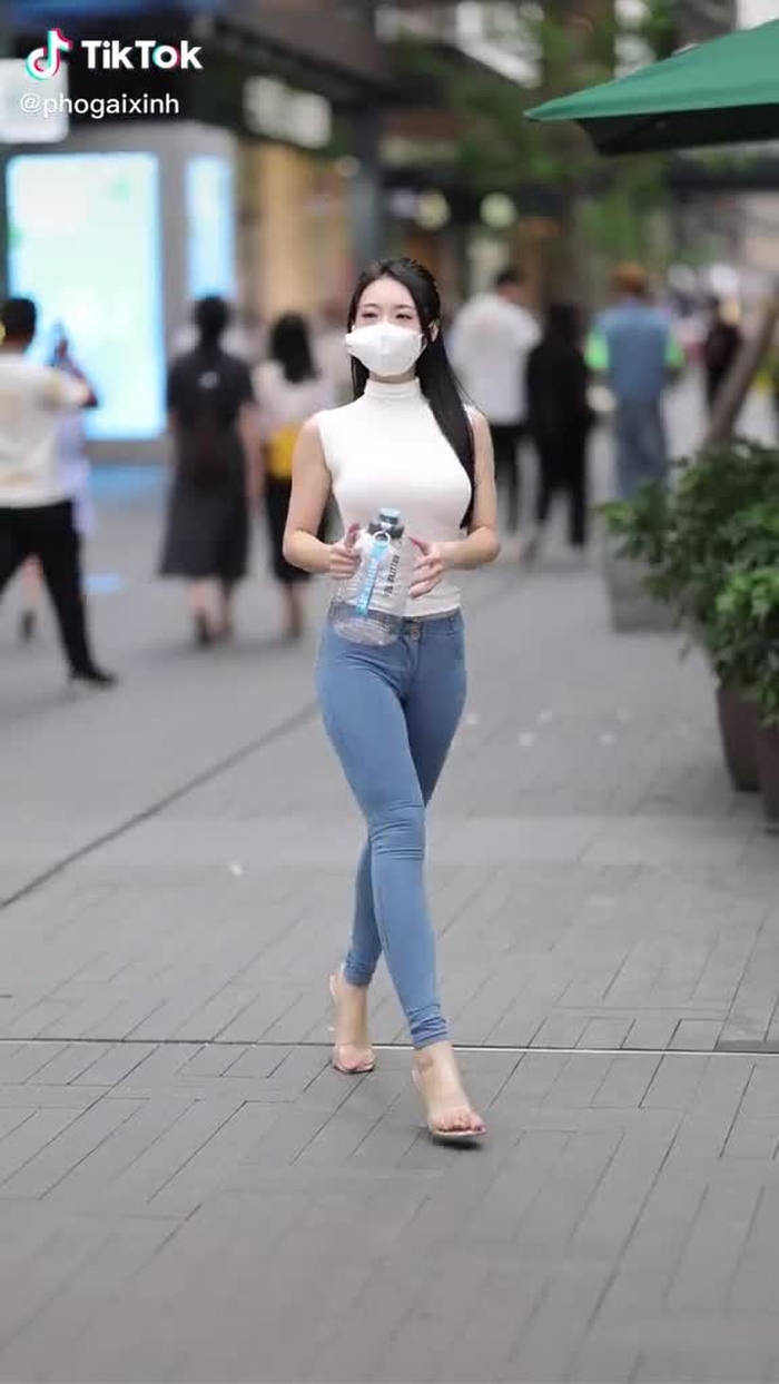 Phố Gái Xinh (@phogaixinh) trên TikTok 60