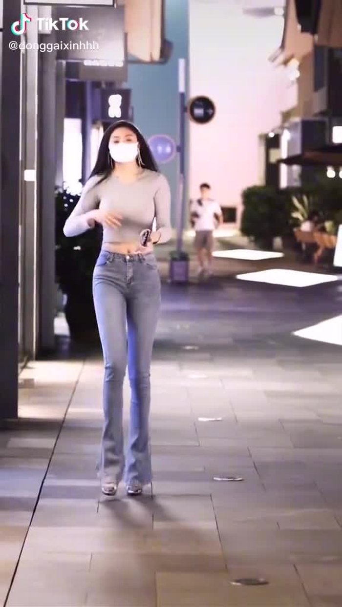 #deptungkhoanhkhac #xuhuong #gaixinh #tiktokindia #tiktokchina #mlem #hot #girl #xinh