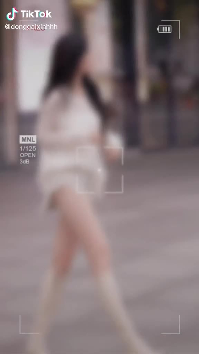 Cuối video có bà đi lùi 😅 #CapCut #gaixinh #gaixinhtiktok #girl #girlxinh