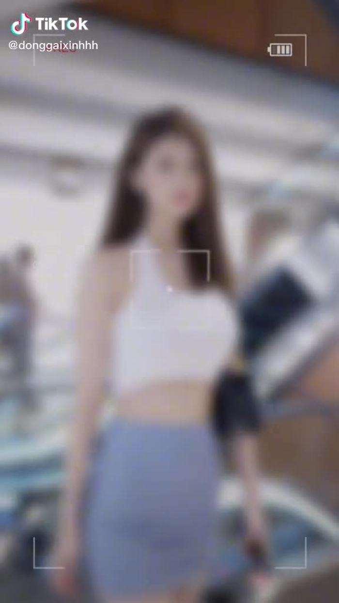 Đôi chân 110cm #CapCut #gaixinh #girl #girlxinh #gaixinhtiktok